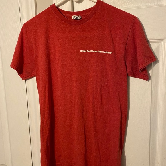 Royal Caribbean Cruise Line Red Italy Map Tee Size Small - Picture 3 of 6